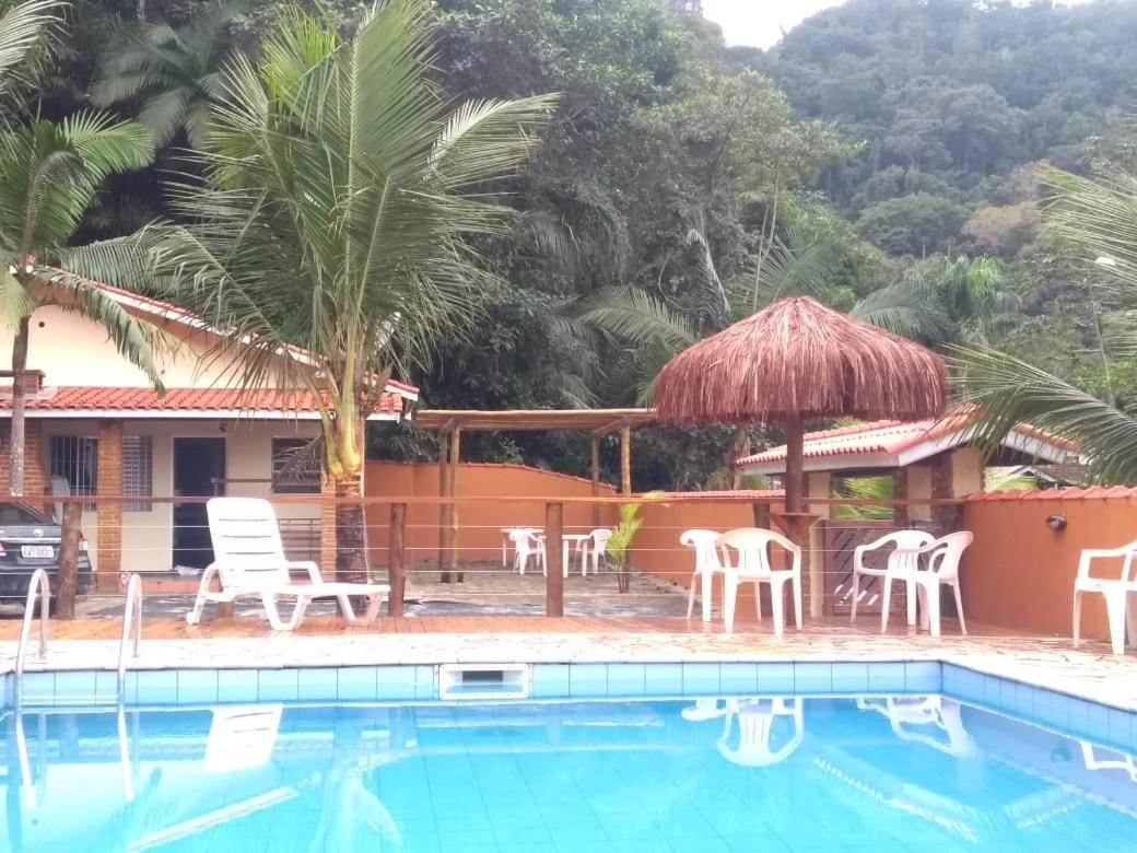 Chale Residencial Bosque Da Cocanha Caraguatatuba Exterior photo